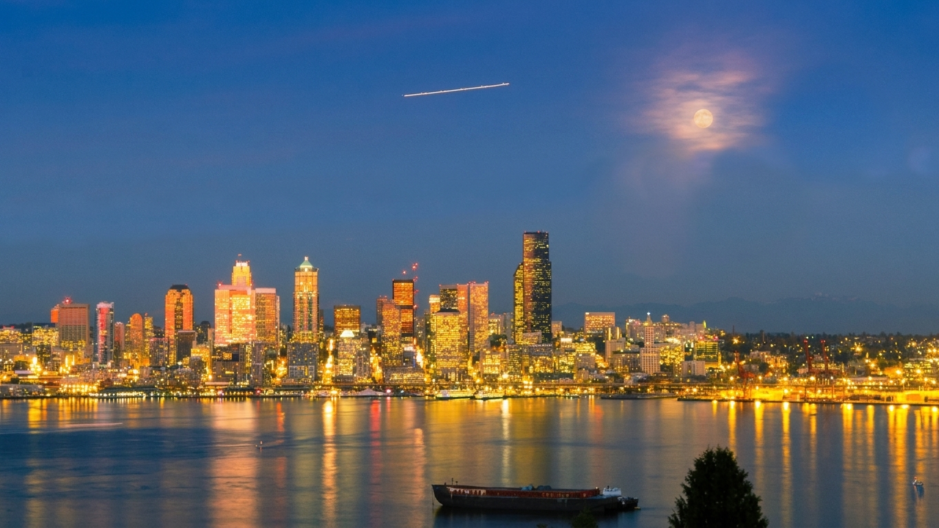 Enhanced seattle_skyline_11_10_11-9_Original.jpeg